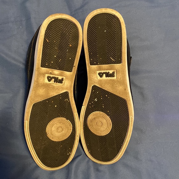 Fila High Top Sneakers - Picture 2 of 4